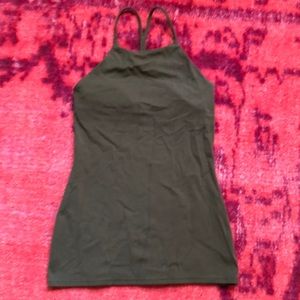 Lululemon high neck tank